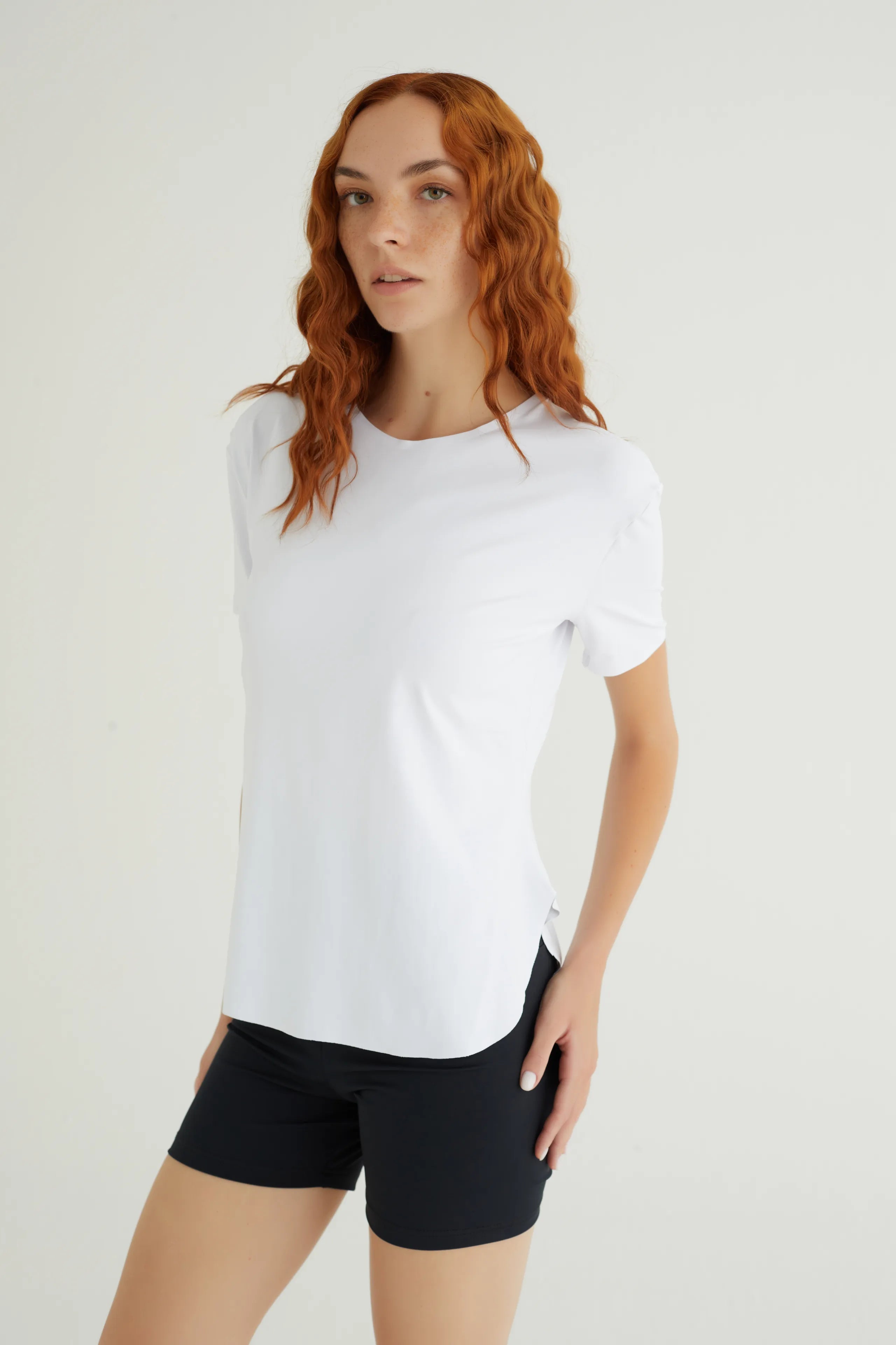 Kısa Kollu Beyaz Polyamid T-Shirt