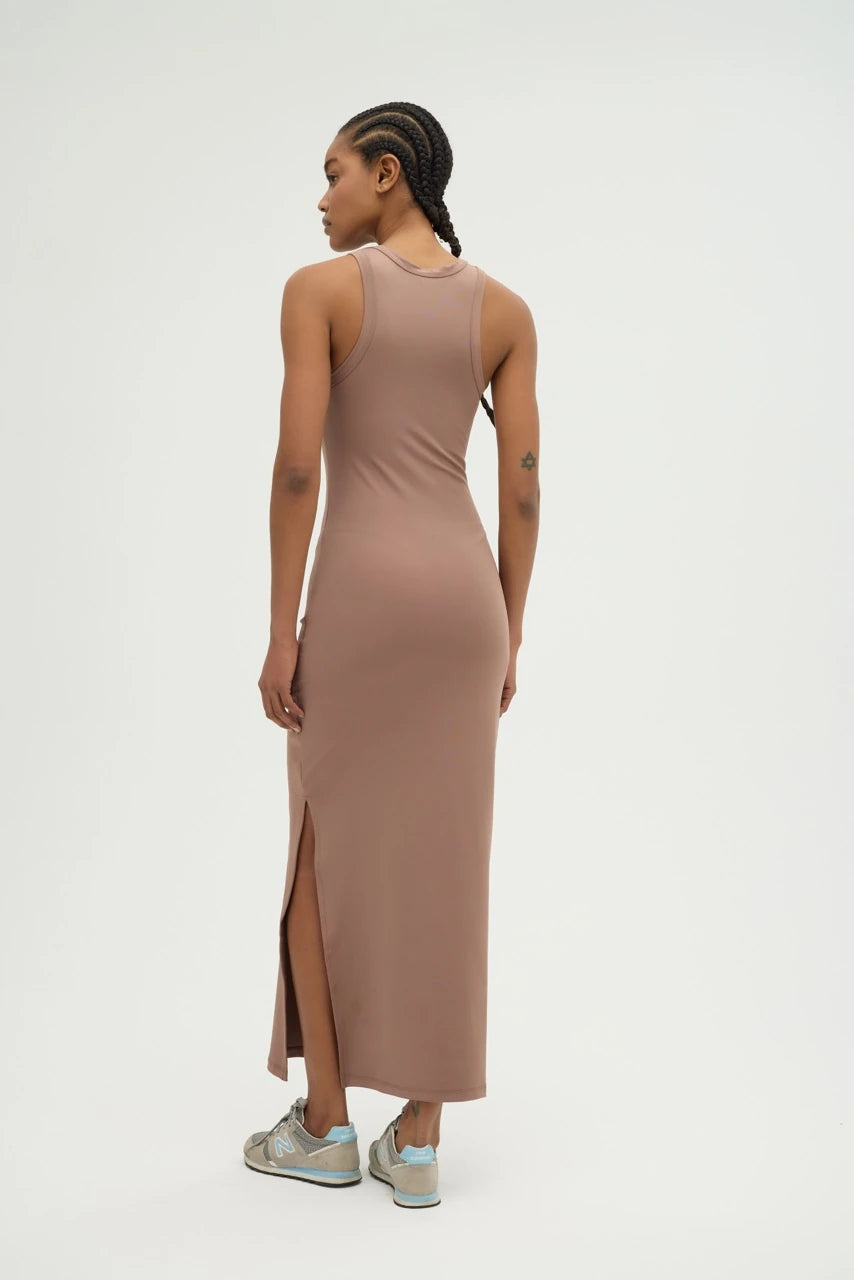 Yandan Yırtmaçlı Taba Basic Elbise